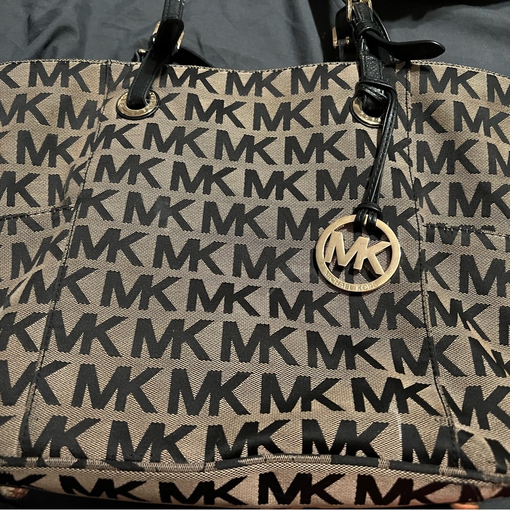 Michael Kors bag